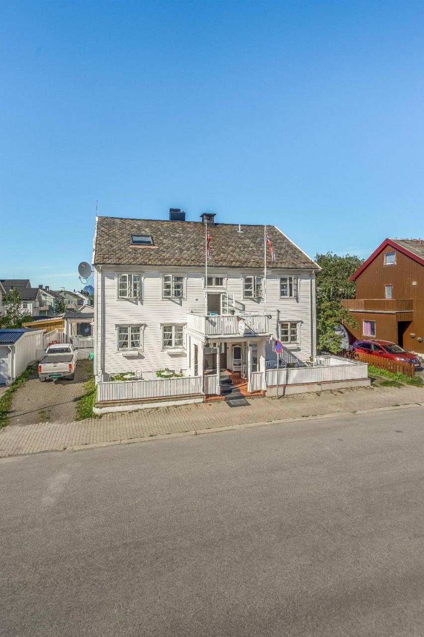 Opsahl Gjestegaard Bodø Extérieur photo